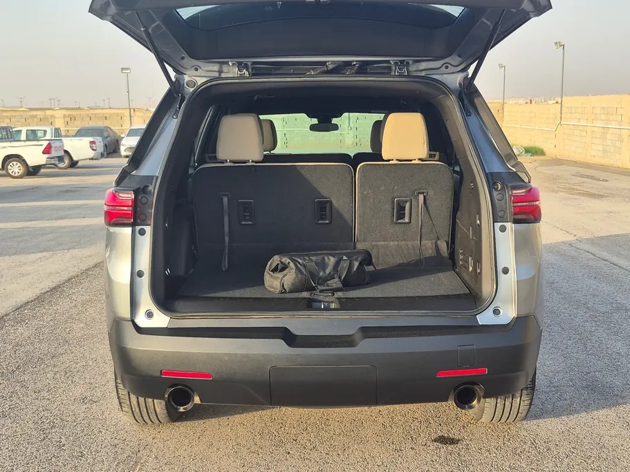 شفروليه ترافرس LS 2023 