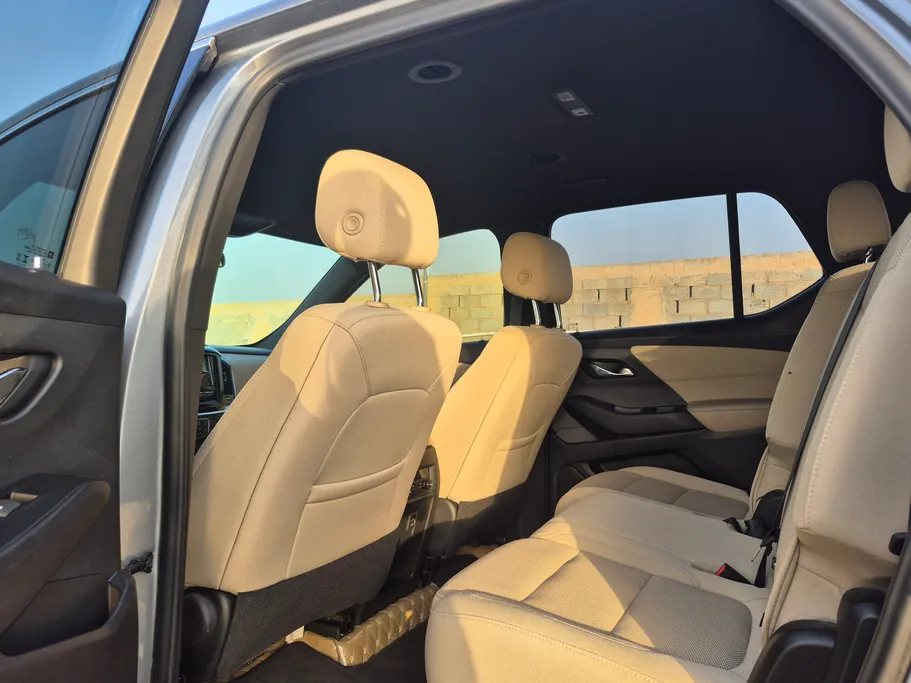 شفروليه ترافرس LS 2023 
