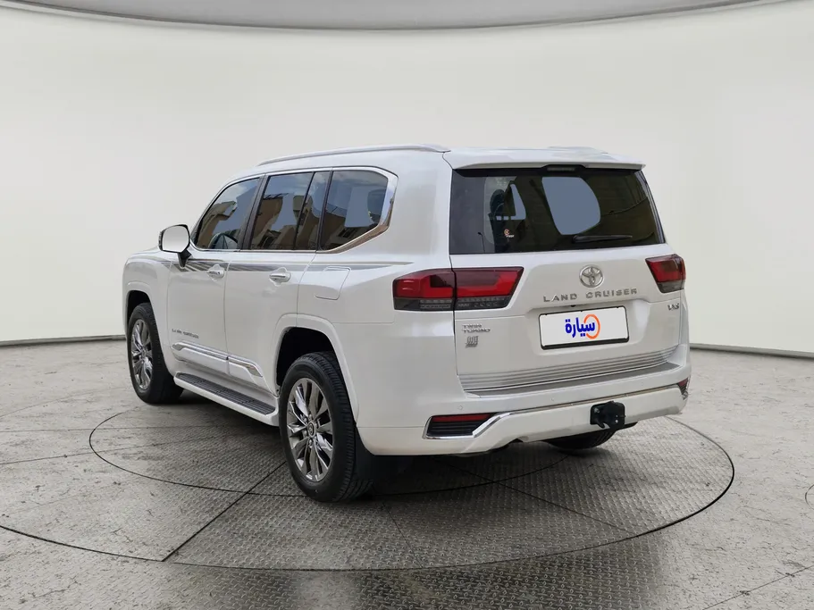2023 Toyota Land Cruiser VXS 