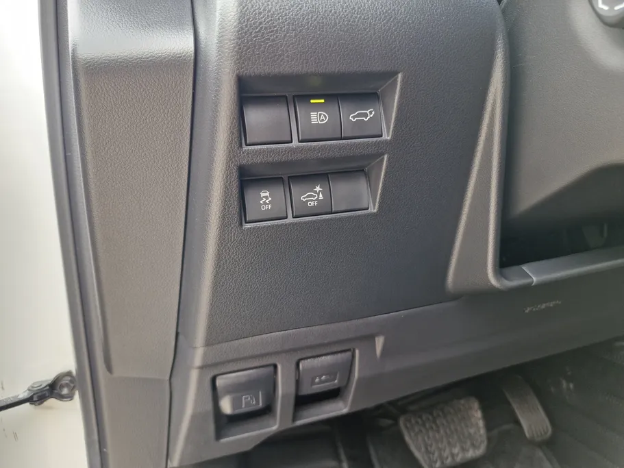 2023 Toyota Land Cruiser VXS 