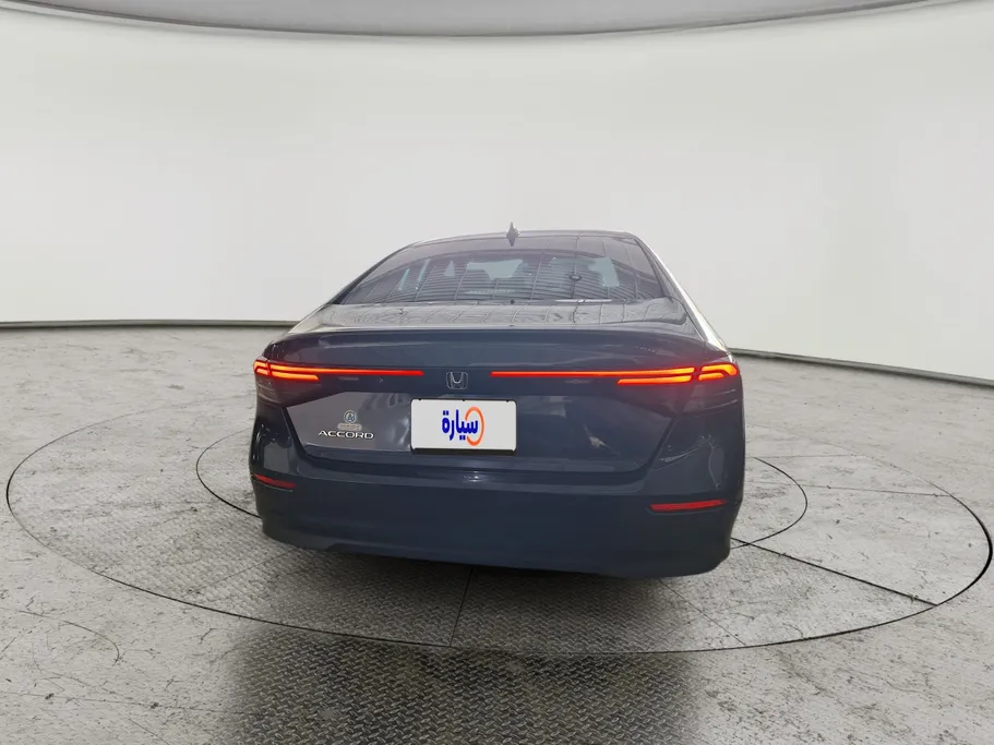 هوندا اكورد LX 2025 