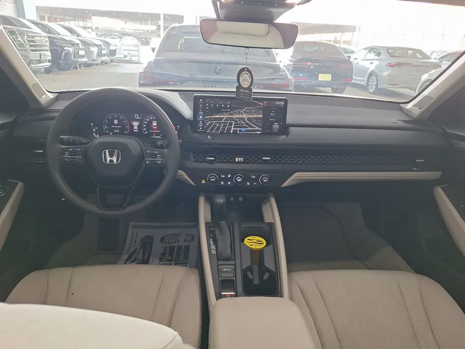 هوندا اكورد LX 2025 