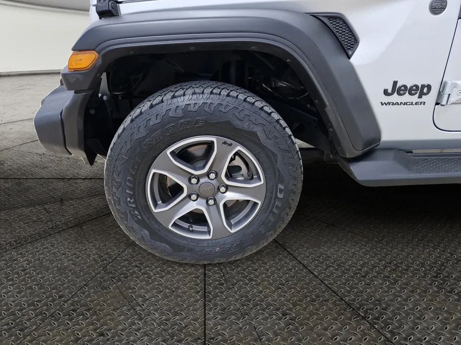 جيب رانجلر صحارى 2023 