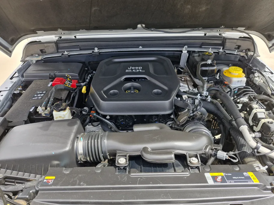 2023 Jeep Wrangler Sahara 