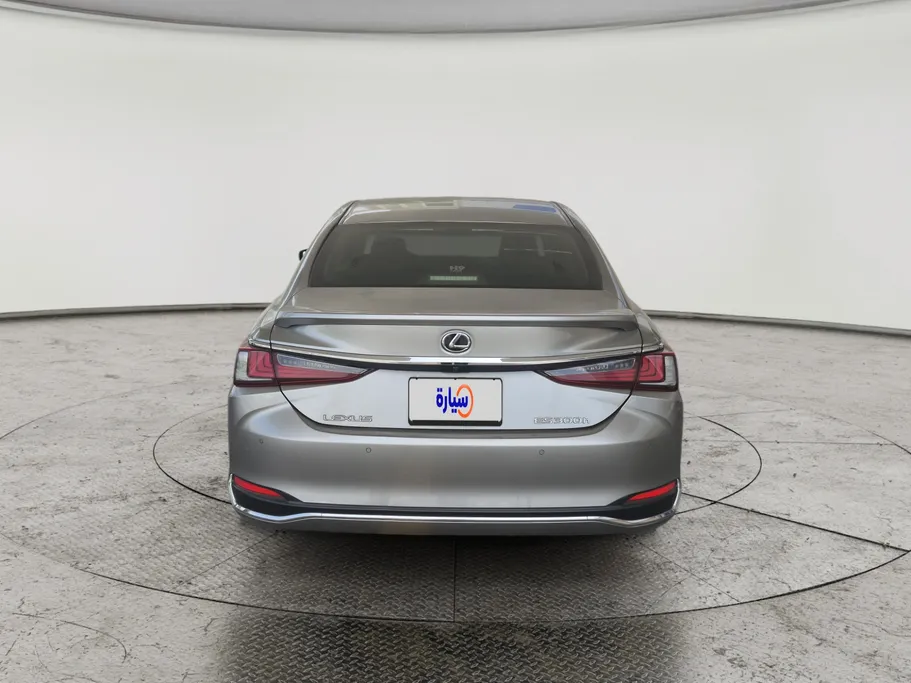 2024 Lexus ES 300 HH Hybrid Executive 