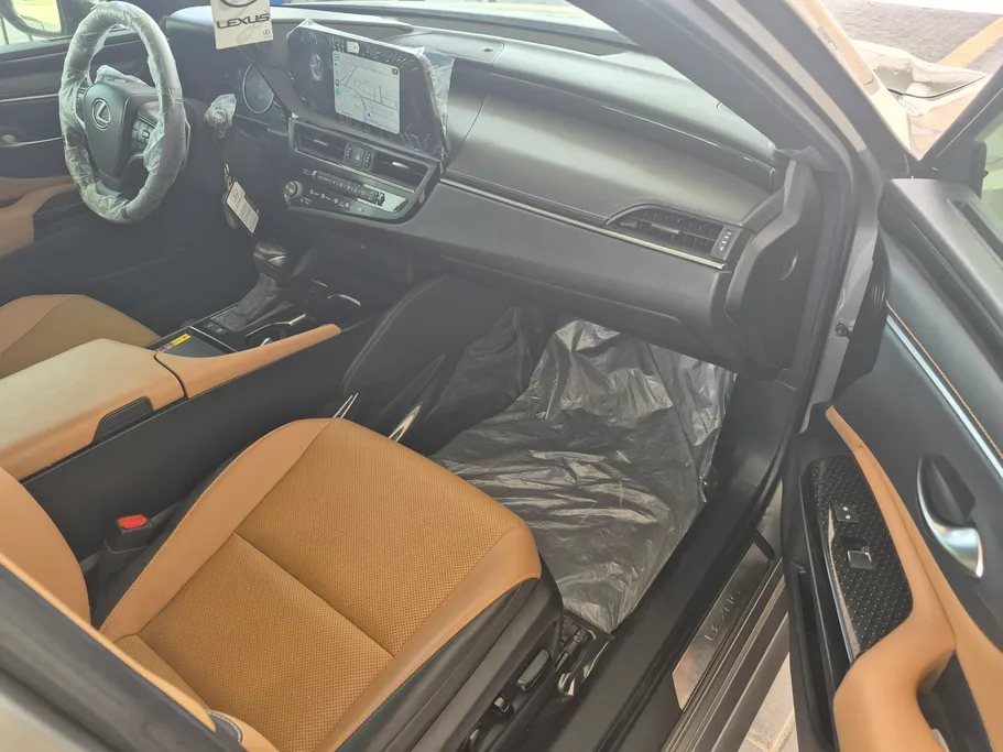 2024 Lexus ES 300 HH Hybrid Executive 