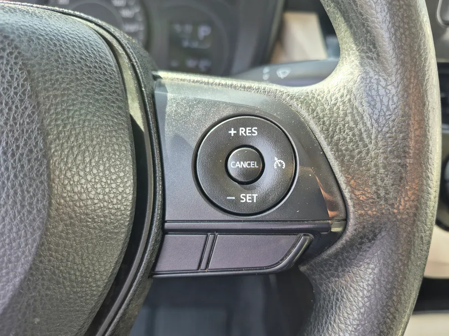 تويوتا كورولا XLI 2022 