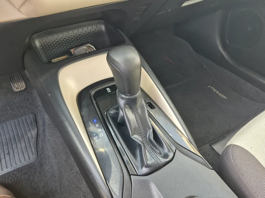 تويوتا كورولا XLI 2022 