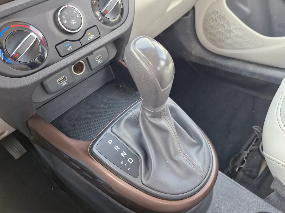 2024 Hyundai Grand i10 Fleet 