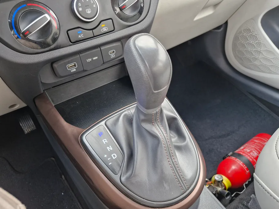 هيونداي Grand i10 فلييت 2024 