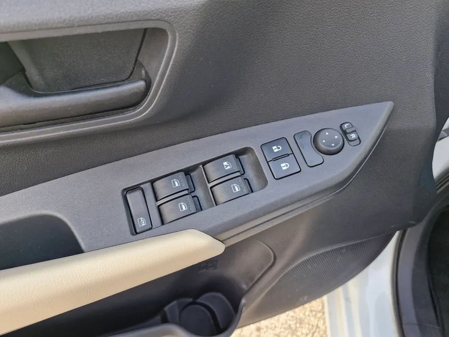 2023 تويوتا Yaris  Y 