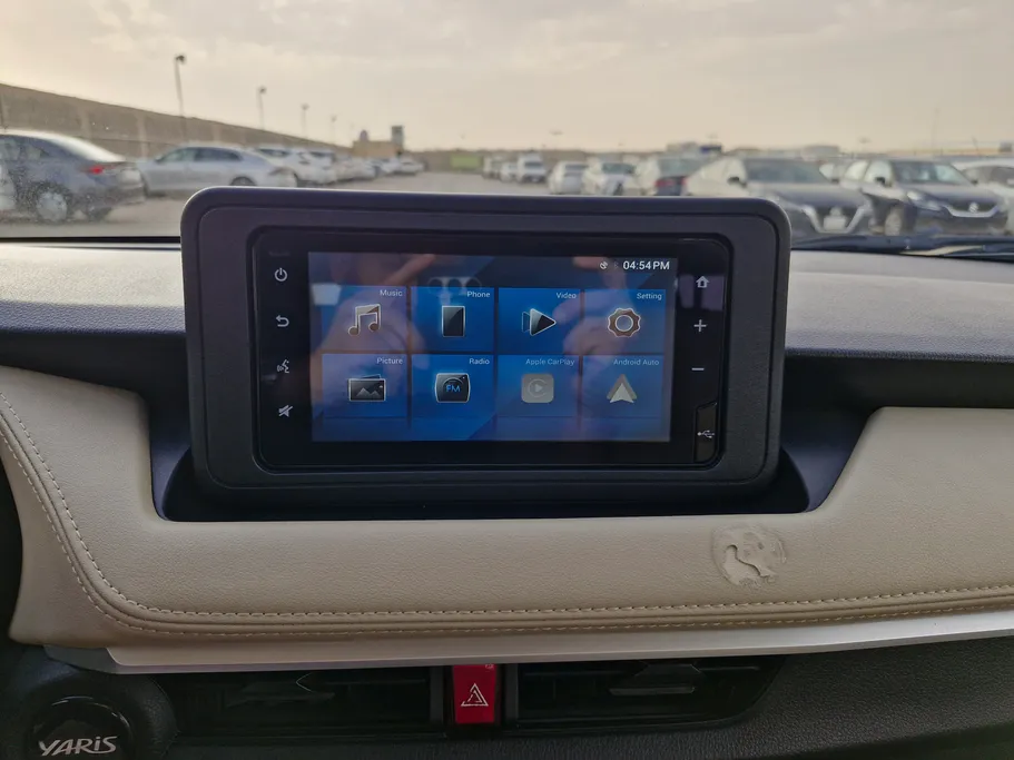 2023 تويوتا Yaris  Y 