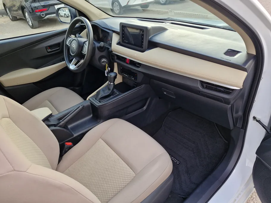 2023 تويوتا Yaris  Y 