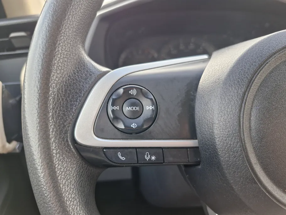 2023 تويوتا Yaris  Y 