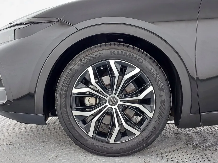 2023 Toyota Crown Premium 