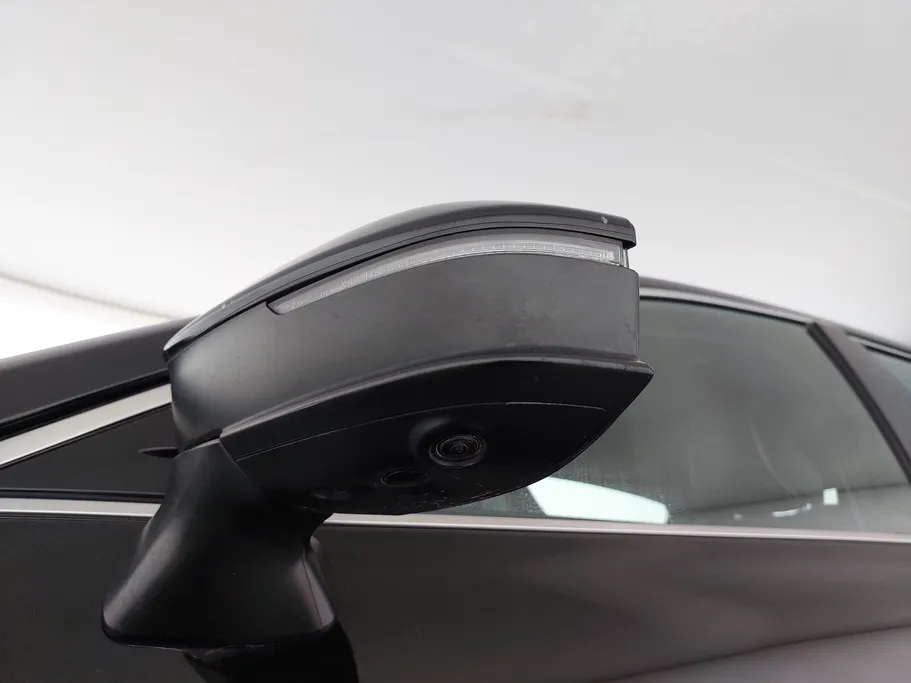 2023 Toyota Crown Premium 