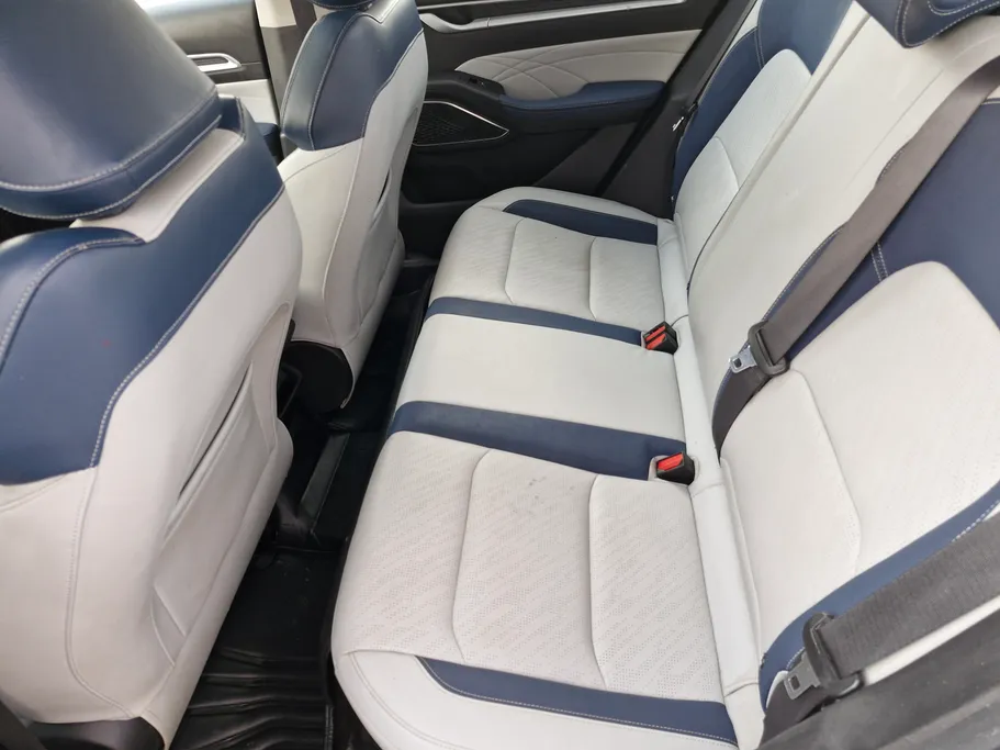 جيلي امجراند GF 2024 