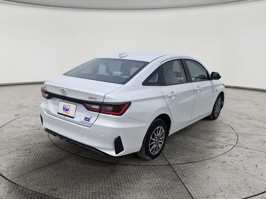 2023 Toyota Yaris  Y 