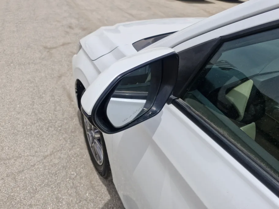 2023 Toyota Yaris  Y 