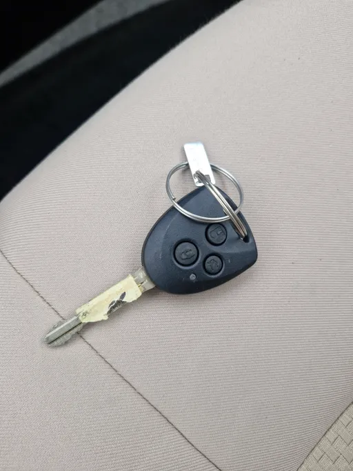 2023 Toyota Yaris  Y 