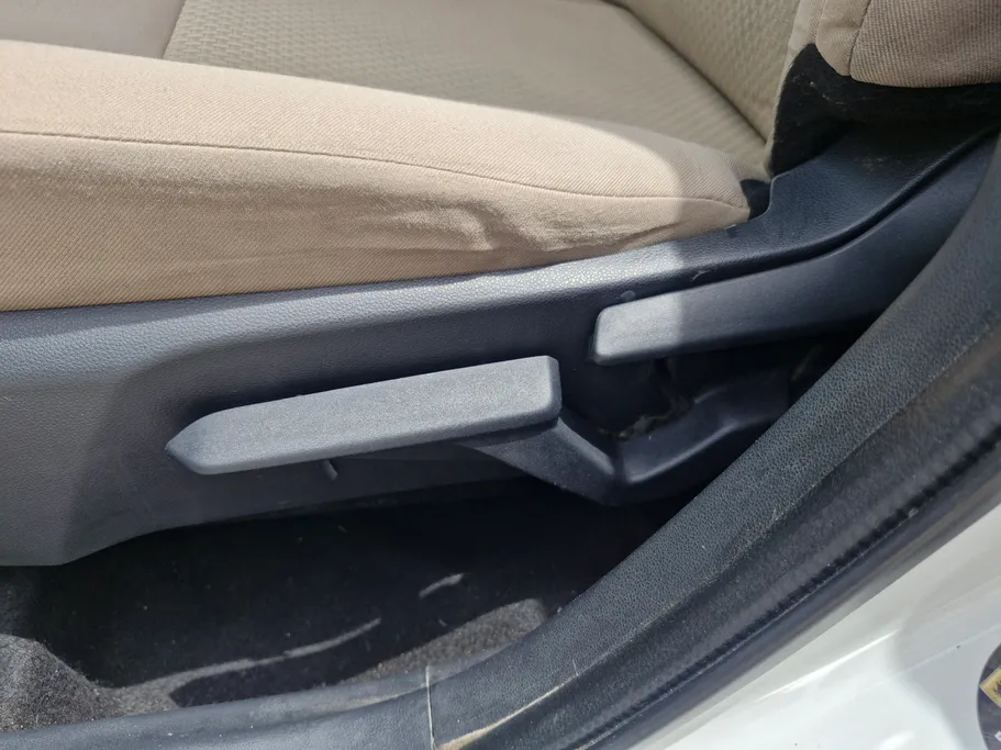 2023 Toyota Yaris  Y 