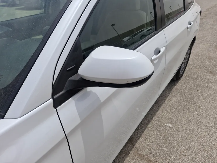 2023 Toyota Yaris  Y 