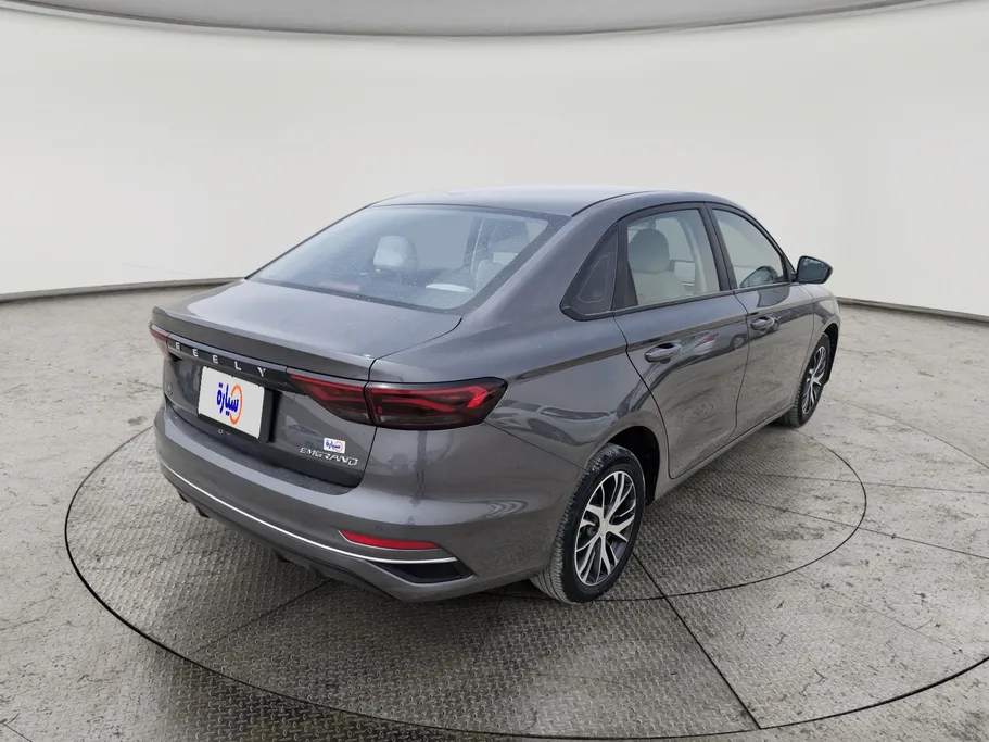 جيلي امجراند GS 2024 