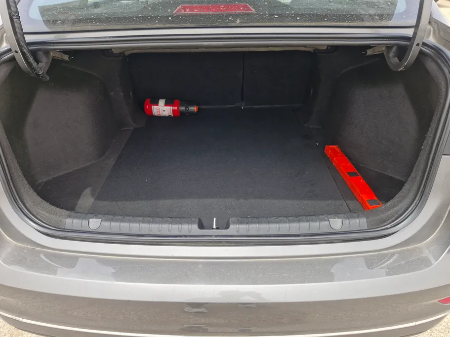 جيلي امجراند GS 2024 