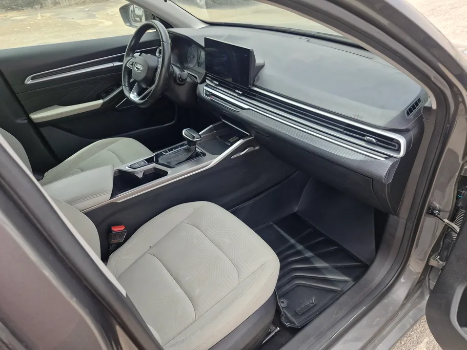 جيلي امجراند GS 2024 