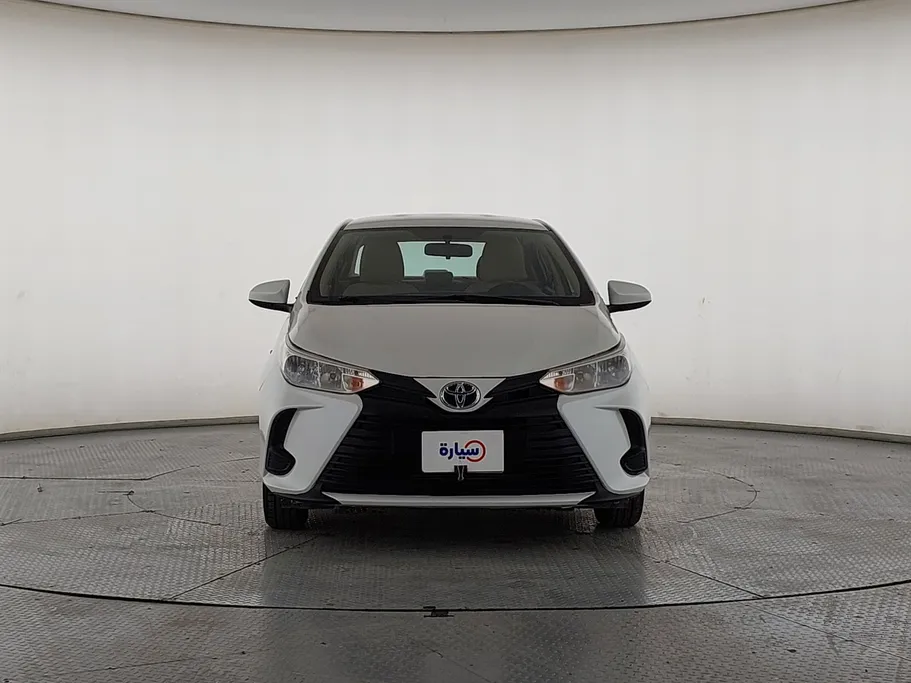 2022 Toyota Yaris  Y 