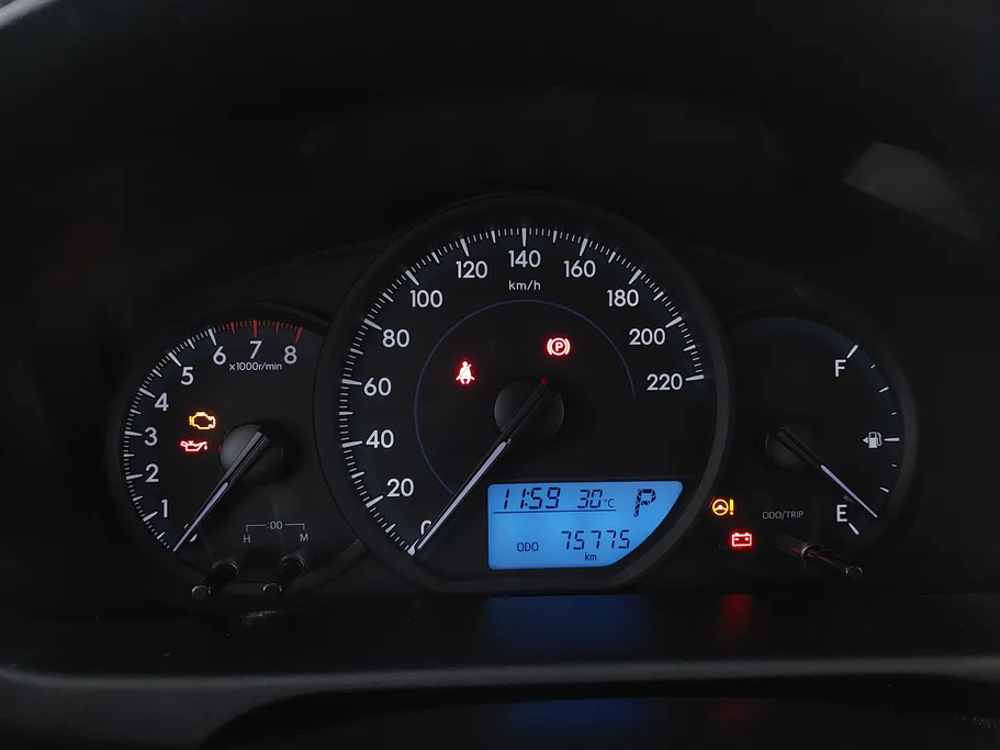 2022 Toyota Yaris  Y 