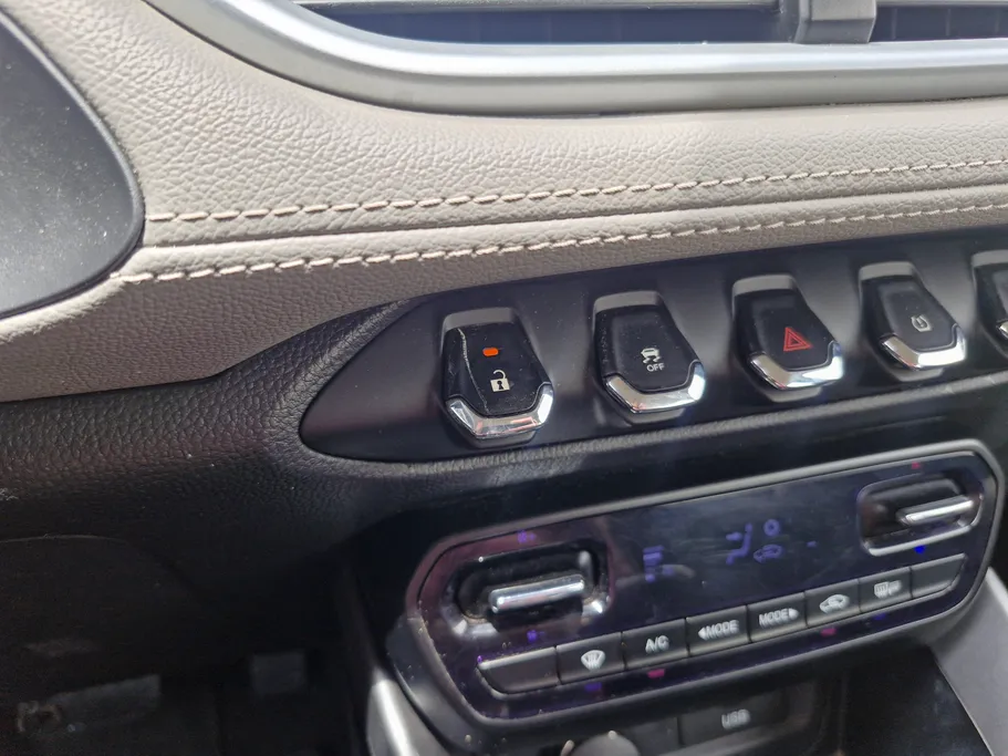 2023 Chevrolet Groove LT 