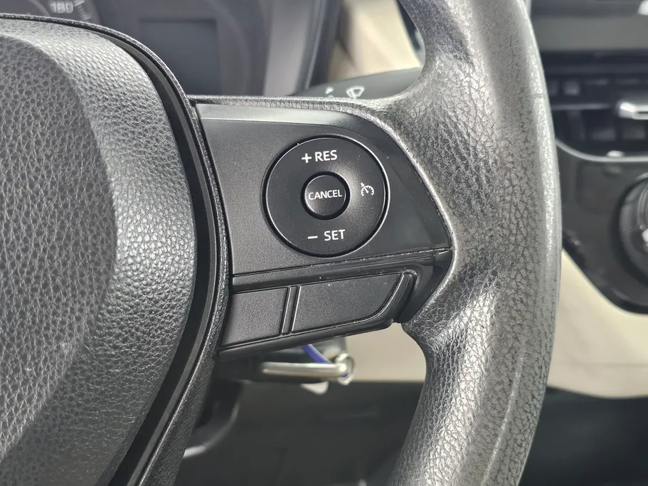 تويوتا كورولا XLI 2022 