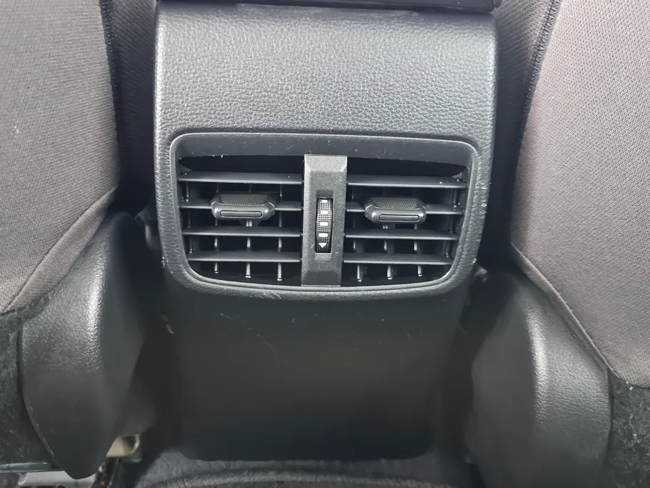 تويوتا كورولا XLI 2022 