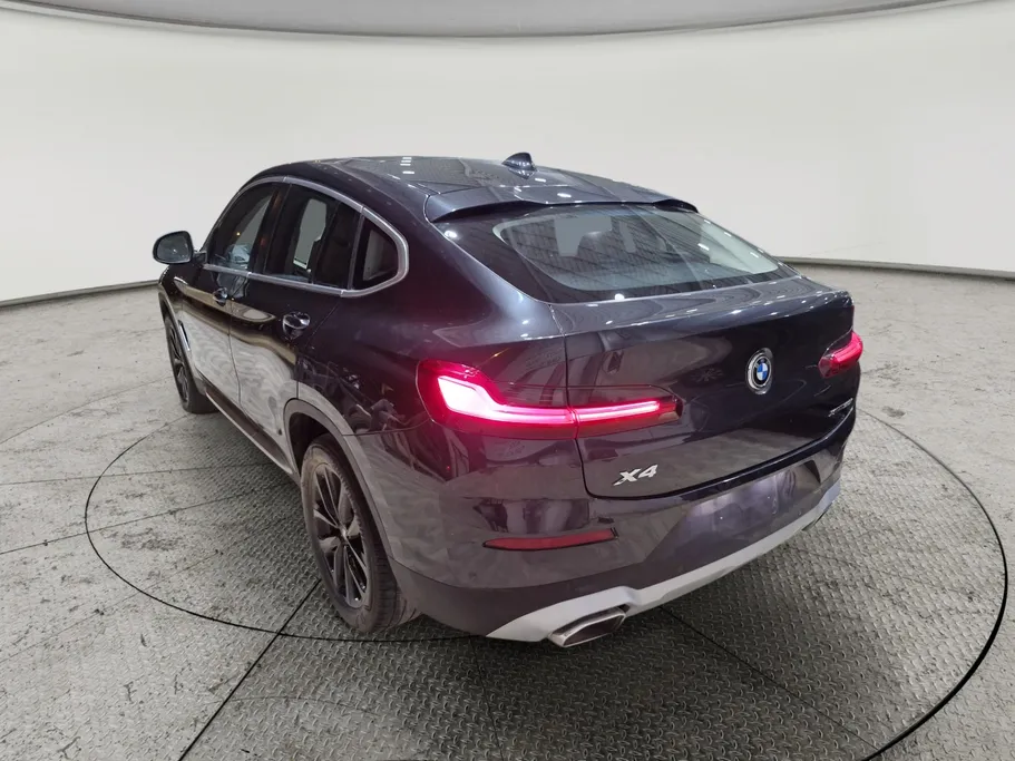 بي ام دبليو الفئة اكس 4 xDrive 30i 2025 