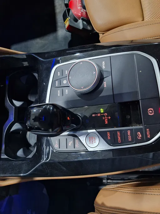 بي ام دبليو الفئة اكس 4 xDrive 30i 2025 