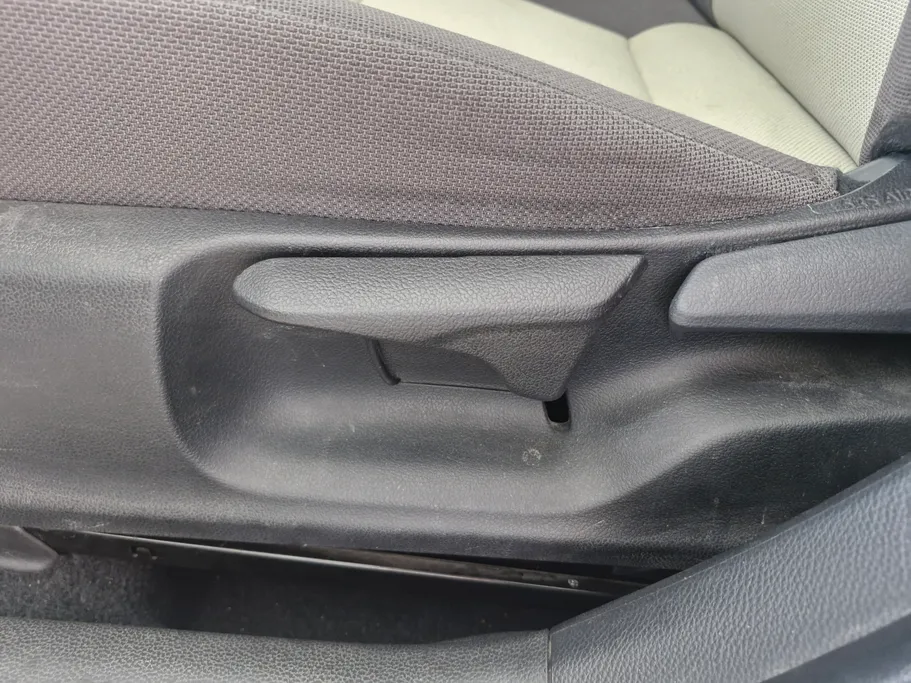 تويوتا كورولا XLI 2024 