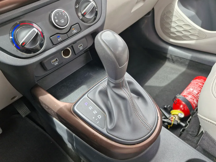 هيونداي Grand i10 فلييت 2024 