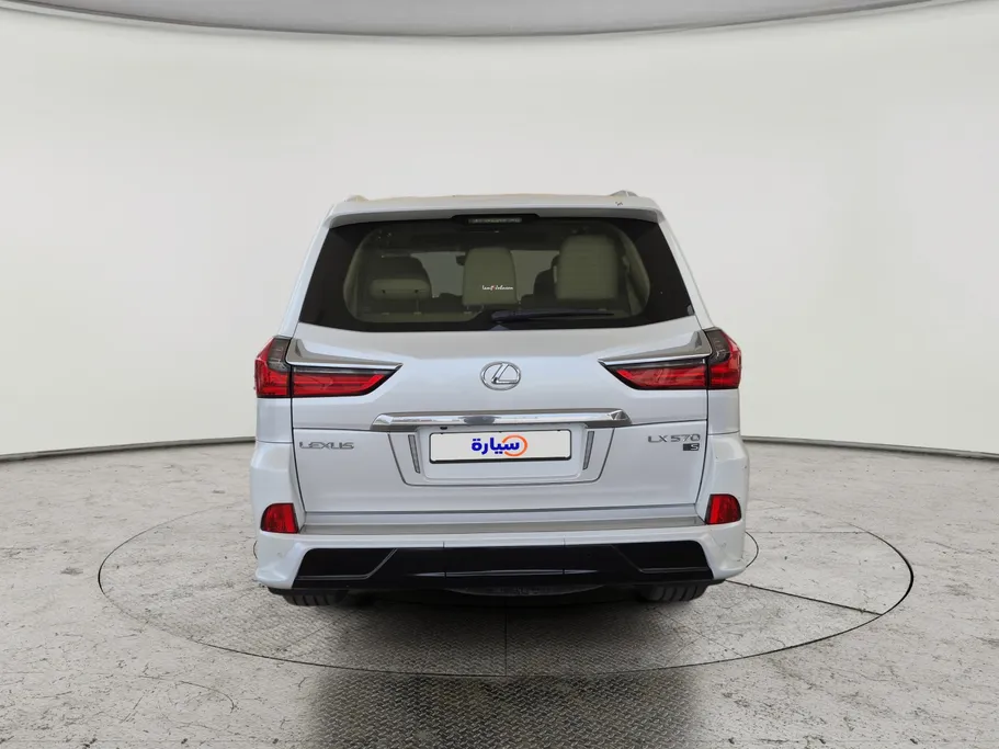 لكزس LX 570 S 2018 