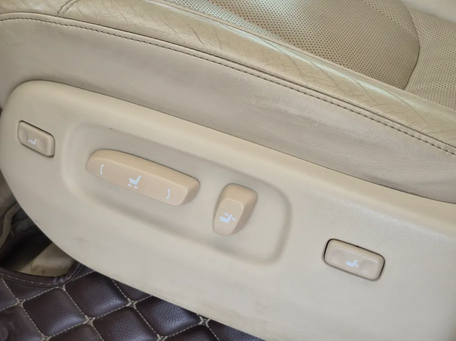 2018 Lexus LX 570 S 