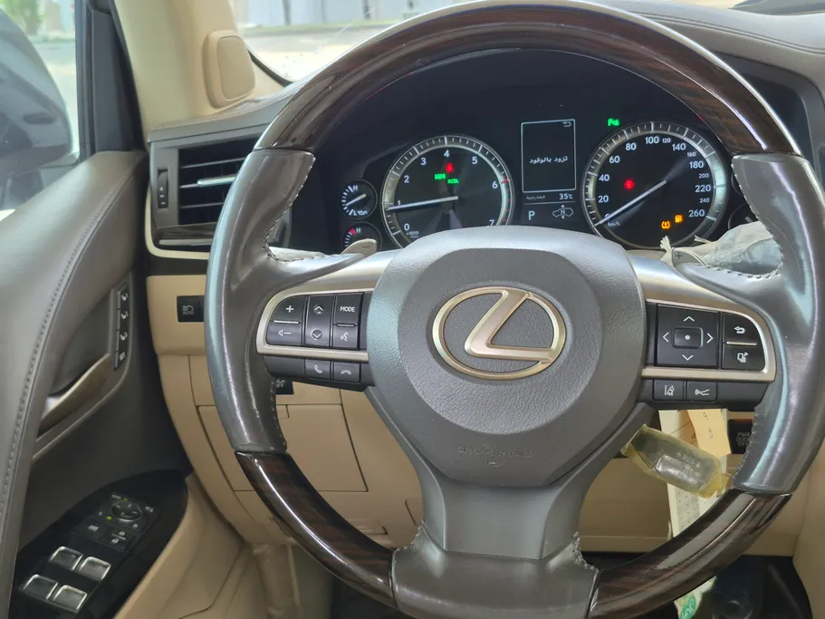 2018 Lexus LX 570 S 
