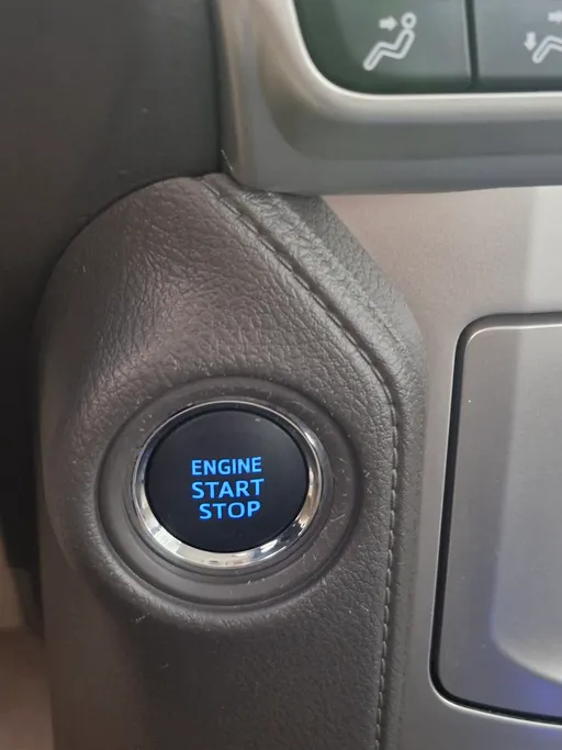 تويوتا برادو TXL 2022 