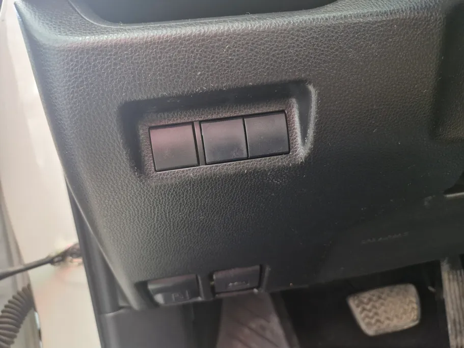 تويوتا راف فور LE 2019 