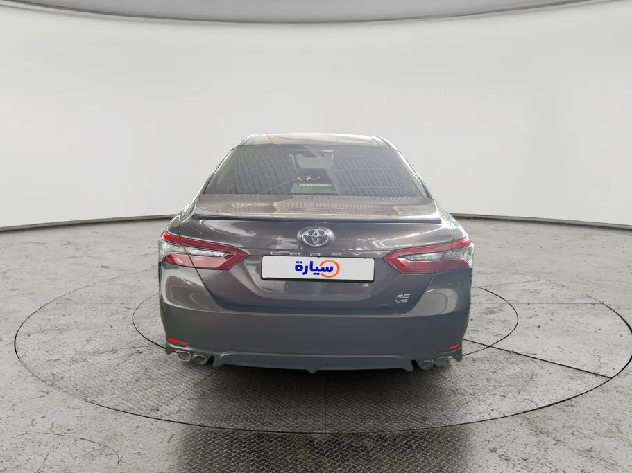 2021 Toyota Camry  SE 