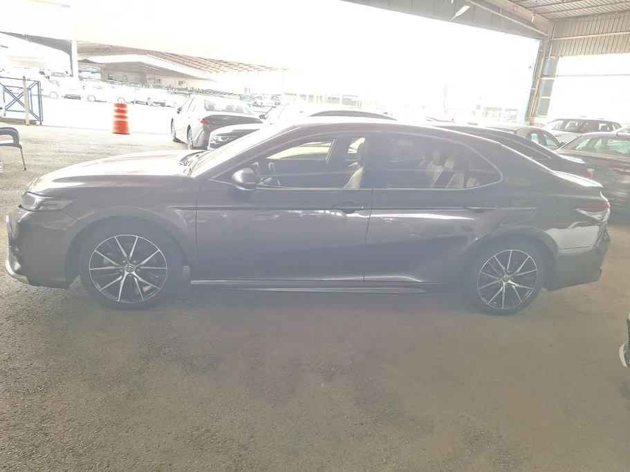 2021 Toyota Camry  SE 