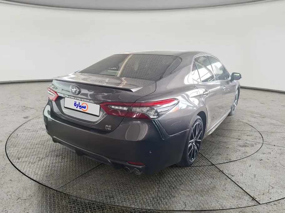 2021 Toyota Camry  SE 