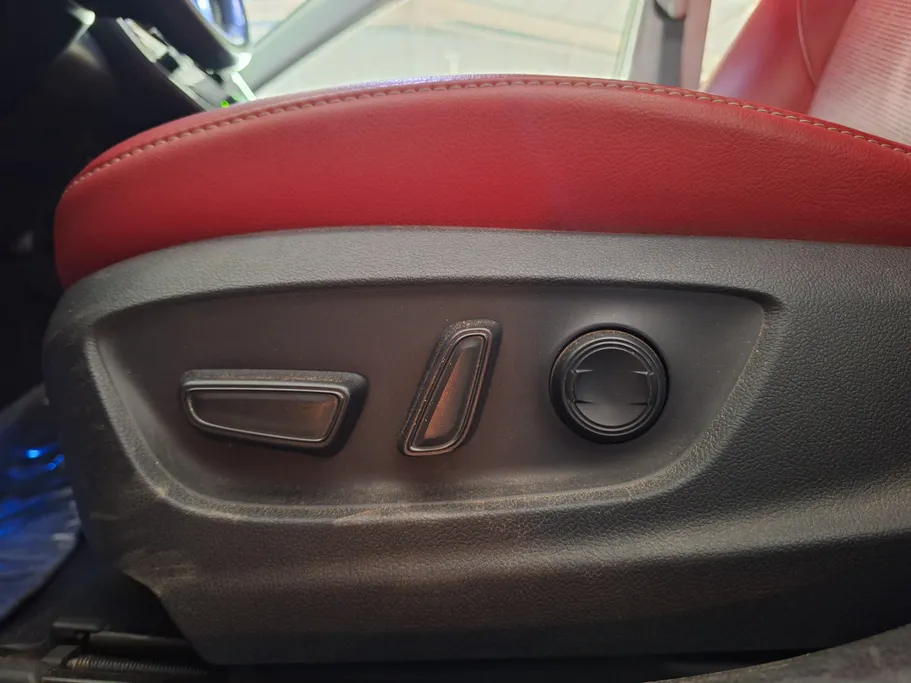 2021 Toyota Camry  SE 