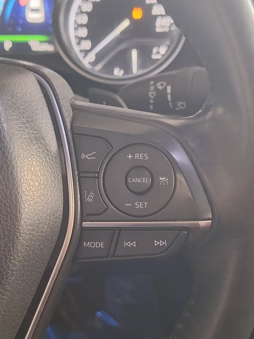 2021 Toyota Camry  SE 