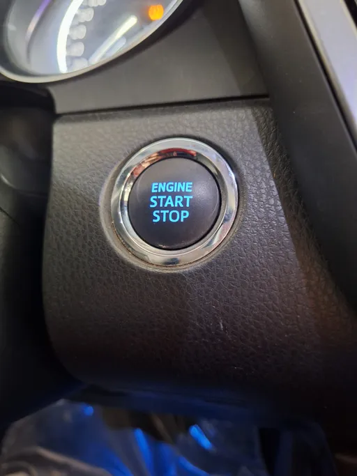 2021 Toyota Camry  SE 