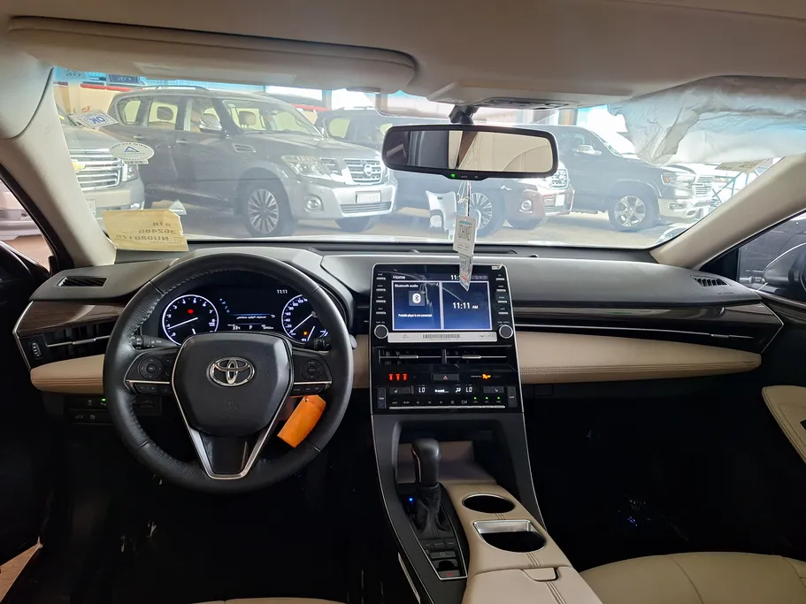 تويوتا افالون Touring 2022 